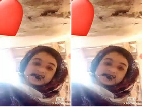 Pakistani bhabhi flaunts her assets in exclusive video