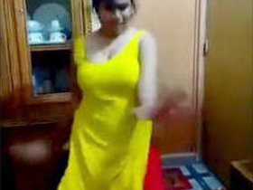 Adorable Indian girl seductively moves in a dance video