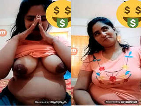 Exclusive video of a Desi girl showing off her boobs on Facebook