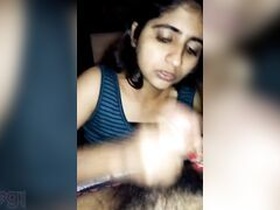 Naughty Indian schoolgirl gives a blowjob to a boy, controversial MMC video leaked online