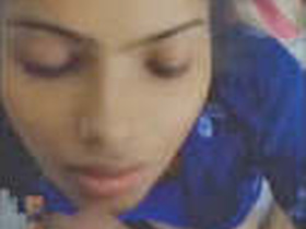 Desi babe gives a blowjob and gets fucked hard