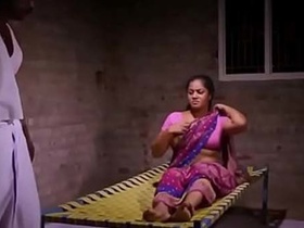 Tamil aunty gets naughty with her desi bf