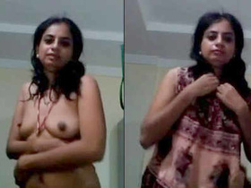 Desi bhabhi's striptease to keep it hot