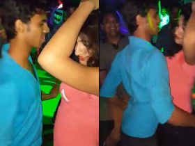 Desi girl gets dirty in a Gurgaon club with boys