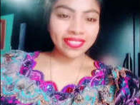 Nepali girl pleasures herself in explicit video