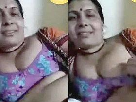 Indian wife enjoys steamy romance with her lover on live video call