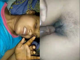 Desi girl gets fucked in a hot video