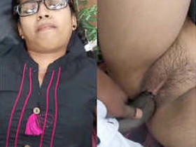 Charming babe gets naughty in the open air