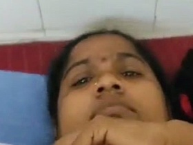 Married bhabhi shares passionate moments with her lover