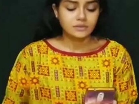 Desi college girl enjoys anal sex in Muslim video