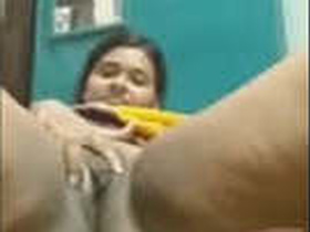 Stunning woman reveals her body to her partner on VK