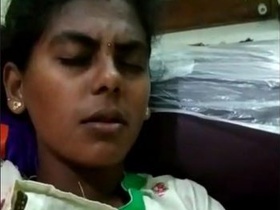 Bhabi's aunty gets pussy licking and fingering by her boyfriend