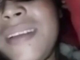 A stunning bd girl reveals her intimate parts