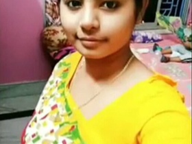 Local Indian bhabhi's MMS video goes viral