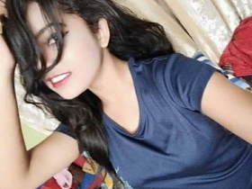 Beautiful Indian girl in a steamy video