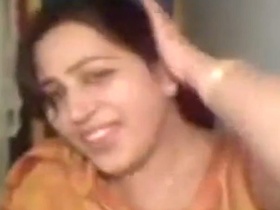 Bhabhi's affair with her lover in a steamy video