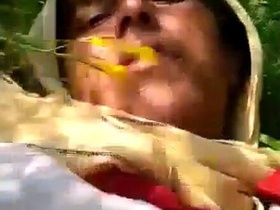 Outdoor adventure with a hairless vagina