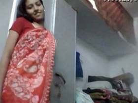Sari-clad teen strips for money in online video