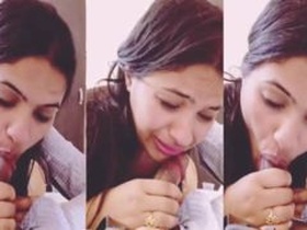 Desi babe gives a blowjob in MMC movie