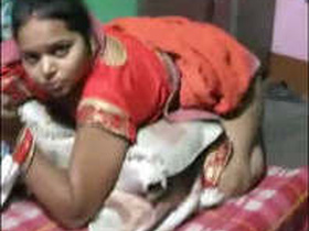 Desi Indian girl flaunts her buttocks in nightwear