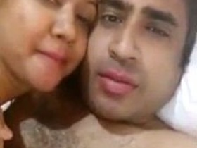 Desi Aldeia's village sali in a steamy video