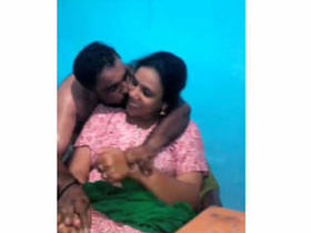 Desi aunty's village affair with her husband's boss