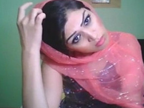 Desi Shaziya's pantyhose tease in this hot video