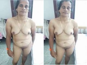 Exclusive Tamil couple records their nude video