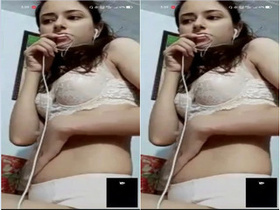 Amateur Indian girl masturbates with her big boobs