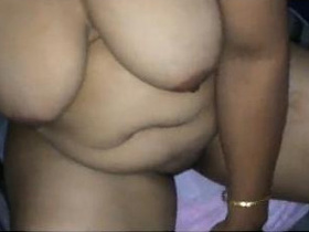 Aunty Tia gives a blowjob in Telugu
