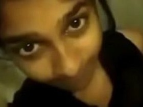 Gujarati teen girl flaunts her nude body on webcam