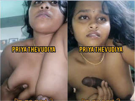 Exclusive handjob from a Tamil amateur