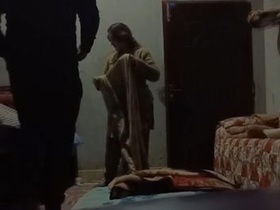 Watch a Pakistani wife get a hard fuck and give a beautiful blowjob in clear Hindi
