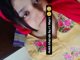 Babe in zip uploads naughty clips