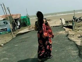 Indian bhabhi mom gets fucked on a beach by a handsome man