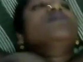 Mallu aunts display emotions in Indian porn
