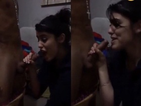 Indian girl gives a blowjob to her lover in a wild video